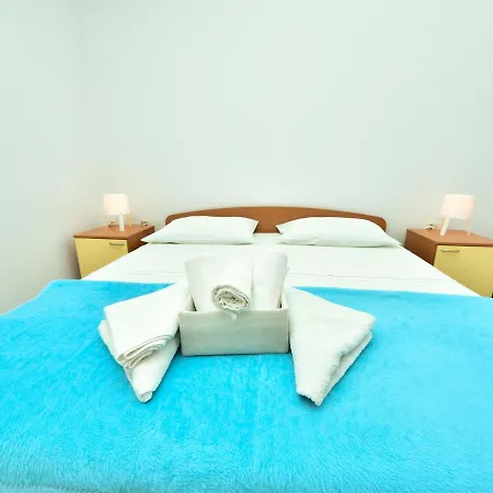 Vukic-3 By Interhome *