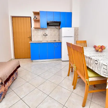 Apartmán Vukic-3 By Interhome *